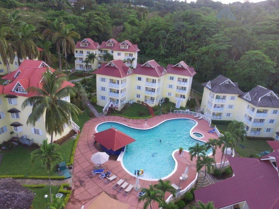 River Side Apt 9 @ Mystic Ridge. Ocho Rios Esterno foto